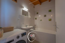     Appartement rénové à Montmélian avec terrasse et vue Mont-Blanc