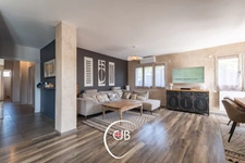 Sonnaz – Maison 220 m², DPE B et appartement en rez-de-jardin