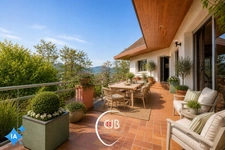 Saint-Alban-Leysse house with swimming pool, superb view and 2965 m² of land