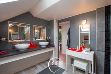 Dpt Savoie (73), à vendre LA CHAVANNE maison P7   