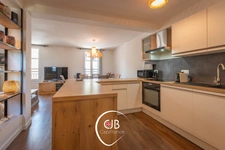     Appartement rénové à Montmélian avec terrasse et vue Mont-Blanc