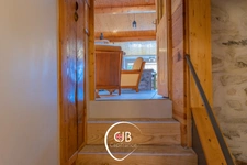 Bâtisse savoyarde rénovée 172 m² – Confort et authenticité – Maurienne