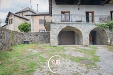 Cruet – Maison de vigneron 105 m² avec 135 m² de dépendances