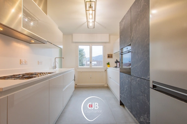 Appartement T3 rénové de 70 m² à Barberaz – Cave 13 m² – Garage possible en supplément