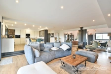 Contemporary architect-designed property with swimming pool – Art of living in Lot-et-Garonne- GRANGES SUR LOT (47)