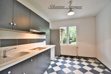 Maison rénovée 110 m² – 3 chambres – jardin 790 m² – quartier calme Villeneuve-sur-Lot (47)- coup de cœur assuré