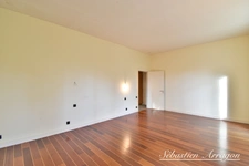 Maison de maître du XIXᵉ siècle à Villeneuve-sur-Lot – 460 m² – Parc de 8 300 m² – Piscine – Centre-ville à pied