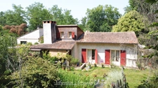 Propriete à vendre 5 pièces et deux appartement VILLENEUVE SUR LOT (47)
