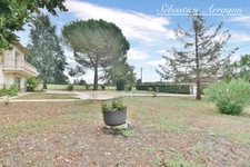 DAUSSE (47) - Maison familiale avec deux logements indépendants et plus de 5 700 m² de terrain 