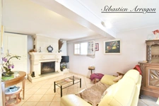 DAUSSE (47) - Maison familiale avec deux logements indépendants et plus de 5 700 m² de terrain 