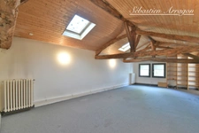 Elegant 19th-Century Manor House – 460 sqm – 8,300 sqm Park – Swimming Pool – Walking Distance to Town