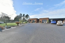 Contemporary architect-designed property with swimming pool – Art of living in Lot-et-Garonne- GRANGES SUR LOT (47)
