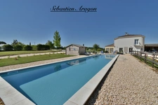 Villa contemporaine 250 m² – 5 chambres – 3 hectares – piscine 18 m – Villeneuve-sur-Lot (47)