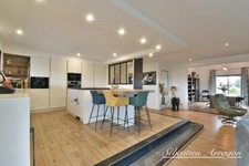 Contemporary architect-designed property with swimming pool – Art of living in Lot-et-Garonne- GRANGES SUR LOT (47)