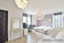VILLENEUVE-SUR-LOT – BELLE MAISON FAMILIALE RÉNOVÉE AVEC PISCINE, JARDIN ET AUCUN TRAVAUX À PRÉVOIR