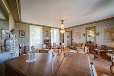 Propriété à vendre 18 pièces proche de COGNAC - Terrain de 3,2 Ha 