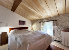 AUMAGNE, CHARENTE – An authentic stone longère with real character