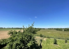 Dpt Charente Maritime (17), for sale house P8 with small house P5 and swimming pool - Land of 2,282.00 m² 
