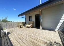 Dpt Charente Maritime (17), for sale house P8 with small house P5 and swimming pool - Land of 2,282.00 m² 