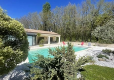 Villa d'architecte et gîte indépendant dans un parc paysager de plus de 4 000 m² SUD de COGNAC proche de BARBEZIEUX SAINT HILAIRE (16)