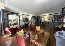 Château + gîte avec activité d’hébergement touristique proche de COGNAC (16)
