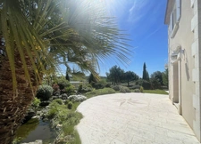 Villa d'architecte et gîte indépendant dans un parc paysager de plus de 4 000 m² SUD de COGNAC proche de BARBEZIEUX SAINT HILAIRE (16)