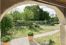 AUMAGNE, CHARENTE – An authentic stone longère with real character