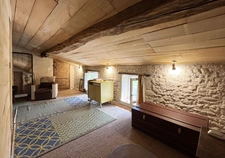 AUMAGNE, CHARENTE – An authentic stone longère with real character