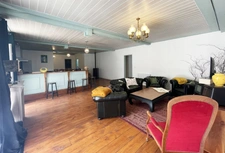 Château + gîte avec activité d’hébergement touristique proche de COGNAC (16)