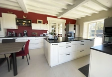 Property for sale, 10 rooms, near Angoulême (16)