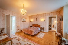 Propriété à vendre 18 pièces proche de COGNAC - Terrain de 3,2 Ha 