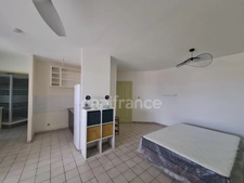 À vendre – Charmant studio - terrasse et parking – Schoelcher - Terreville