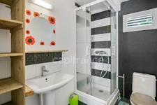 A louer - Case-Pilote - Appartement en RDC - 3 pièces avec terrasse et piscine commune