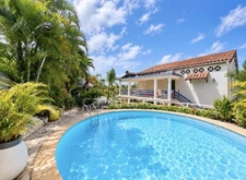 A vendre - Fort de France Quartier Didier -  Villa T6 avec jardin, terrasse, carbet et piscine
