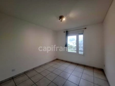A Louer - Appartement de type 4 - Terrasse - Box - Parking - Vue mer - SCHOELCHER - Plateau Fofo