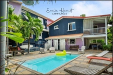 A louer - Maison de type bungalow - 3 pièces avec terrasse, bac à punch et piscine commune