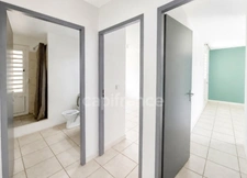 A Louer - Appartement de type 4 - Terrasse - Box - Parking - Vue mer - SCHOELCHER - Plateau Fofo