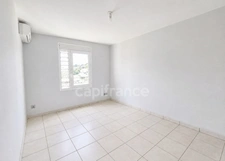 A Louer - Appartement de type 4 - Terrasse - Box - Parking - Vue mer - SCHOELCHER - Plateau Fofo