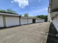 A Louer - Appartement de type 4 - Terrasse - Box - Parking - Vue mer - SCHOELCHER - Plateau Fofo