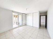 A Louer - Appartement de type 4 - Terrasse - Box - Parking - Vue mer - SCHOELCHER - Plateau Fofo