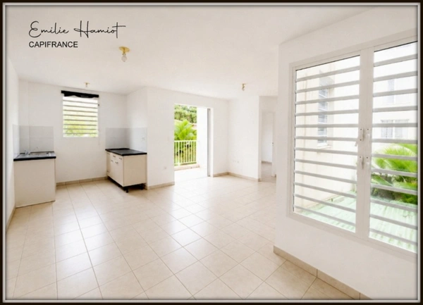 À VENDRE – SAINT JOSEPH - Appartement en résidence T2 de 47 m² avec balcon et parking