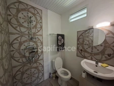 Rare à la vente - Immeuble de rapport aux Trois-îlets, entrée Pointe du bout – 7 logements – Terrain de 2337m² - parking et jardin