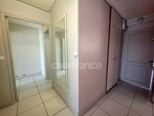 À LOUER – Local professionnel avec vue mer – Fort-de-France, Batelière (Immeuble Le Panorama)