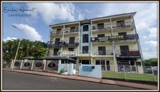 Local professionnel 11.20m² - Lamentin Place d'Armes  