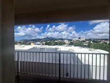 À LOUER – Local professionnel avec vue mer – Fort-de-France, Batelière (Immeuble Le Panorama)