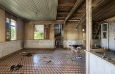 A vendre - Fort de France Clairière - Terrain avec bâti à réhabiliter ou à démolir