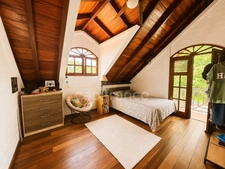 À VENDRE – Maison individuelle - Saint-Pierre – 7 pièces - 140 m² - Terrain de 692 m² - Vue mer et montagne Pelée 