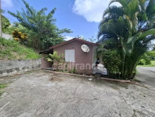 Rare à la vente - Immeuble de rapport aux Trois-îlets, entrée Pointe du bout – 7 logements – Terrain de 2337m² - parking et jardin