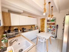 A vendre - Fort de France Quartier Didier -  Villa T6 avec jardin, terrasse, carbet et piscine