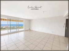A Louer - Appartement de type 4 - Terrasse - Box - Parking - Vue mer - SCHOELCHER - Plateau Fofo